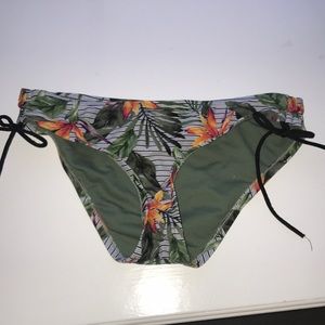 green tropical print women’s bikini bottoms